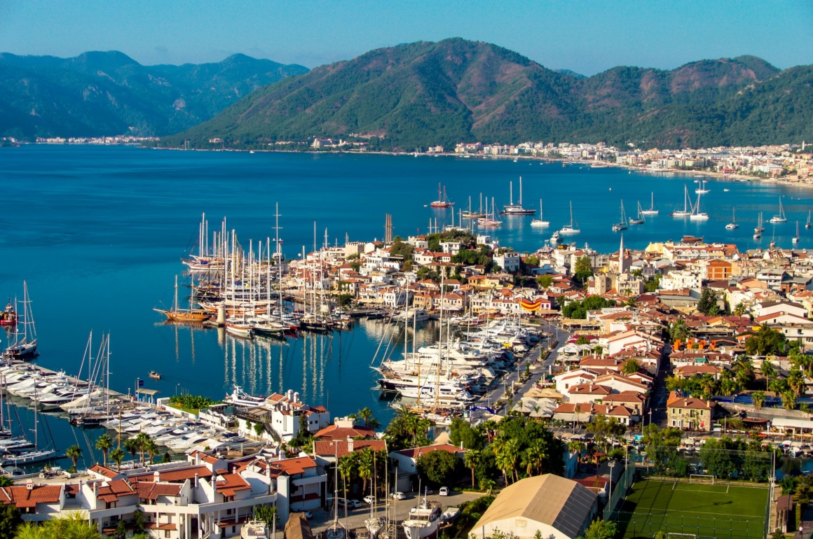 'View of Marmaris harbor on Turkish Riviera.' - Κως